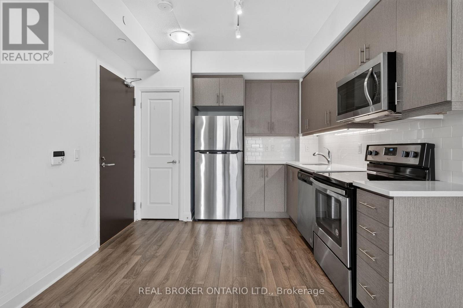 1201 - 15 Zorra Street, Toronto, Ontario  M8Z 4Z6 - Photo 4 - W13461212
