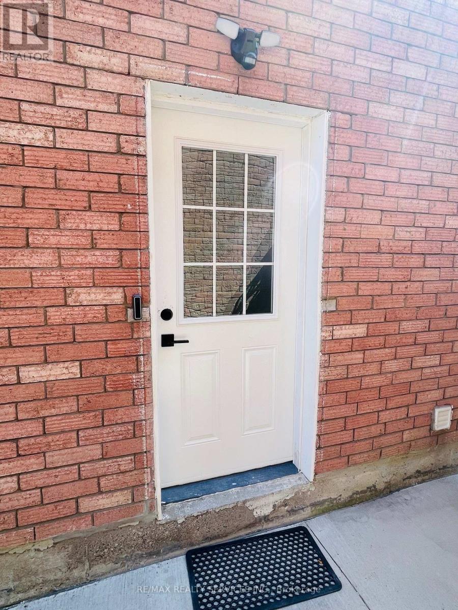 Basement - 14 Niles Court, Brampton, Ontario  L6S 5T6 - Photo 2 - W13461222