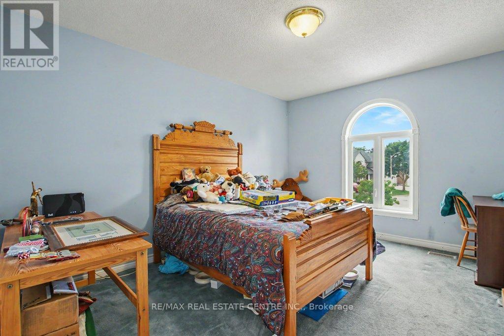 2100 Kevin Crescent, Burlington, Ontario  L7M 4E3 - Photo 19 - W13461294