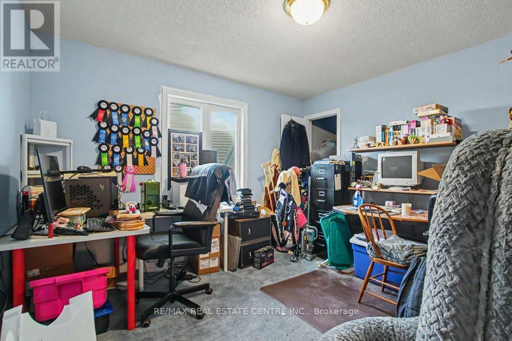 2100 Kevin Crescent, Burlington, Ontario  L7M 4E3 - Photo 21 - W13461294