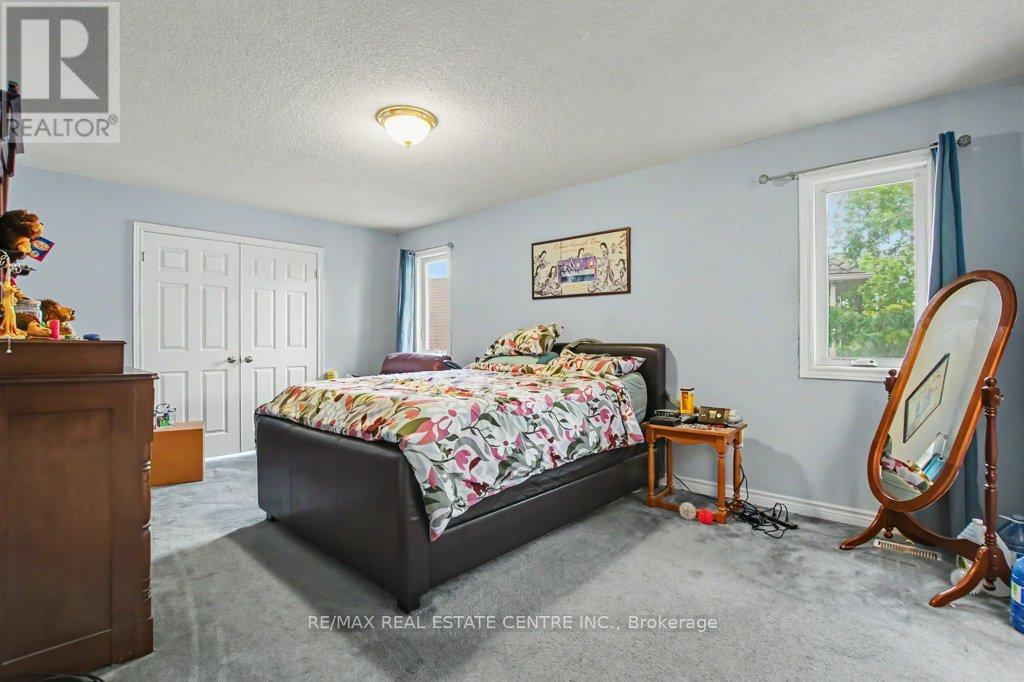 2100 Kevin Crescent, Burlington, Ontario  L7M 4E3 - Photo 25 - W13461294
