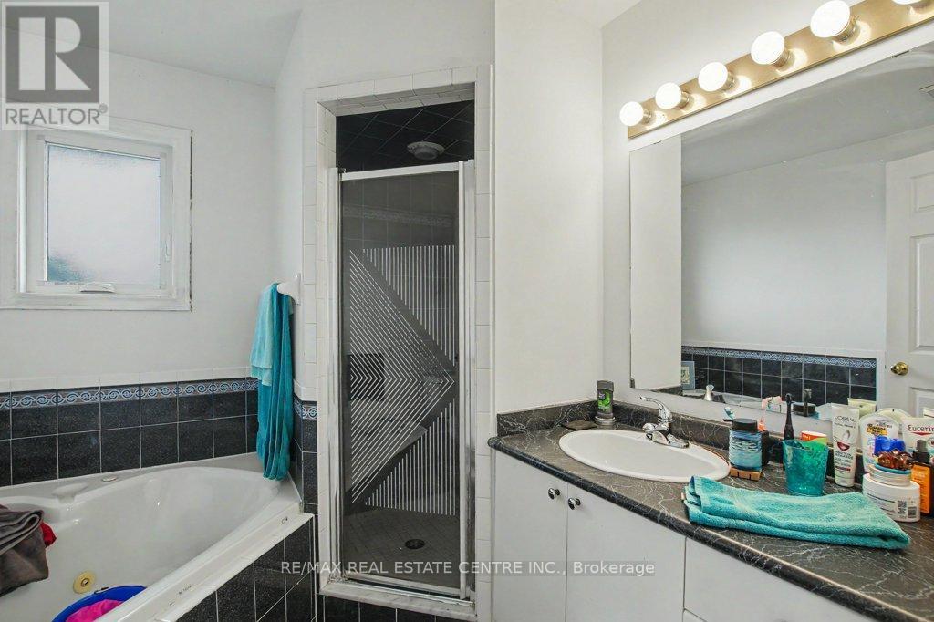2100 Kevin Crescent, Burlington, Ontario  L7M 4E3 - Photo 28 - W13461294