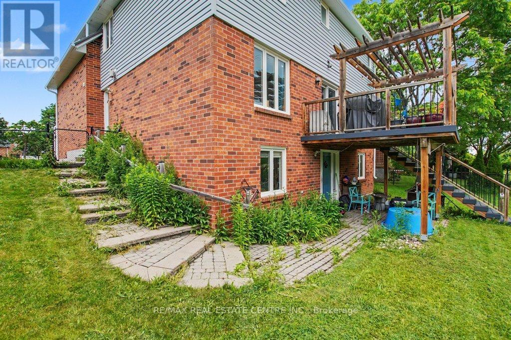 2100 Kevin Crescent, Burlington, Ontario  L7M 4E3 - Photo 39 - W13461294