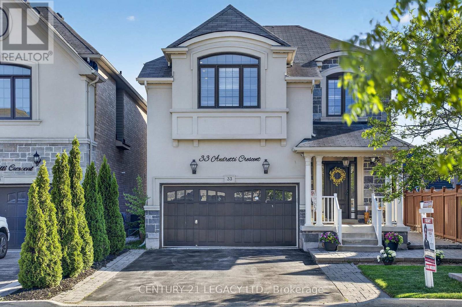 33 Andretti Crescent, Brampton, Ontario  L6X 5G6 - Photo 2 - W13461346