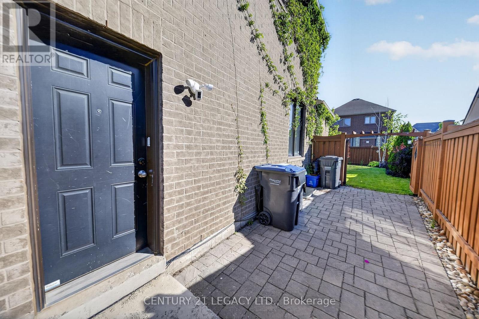 33 Andretti Crescent, Brampton, Ontario  L6X 5G6 - Photo 40 - W13461346