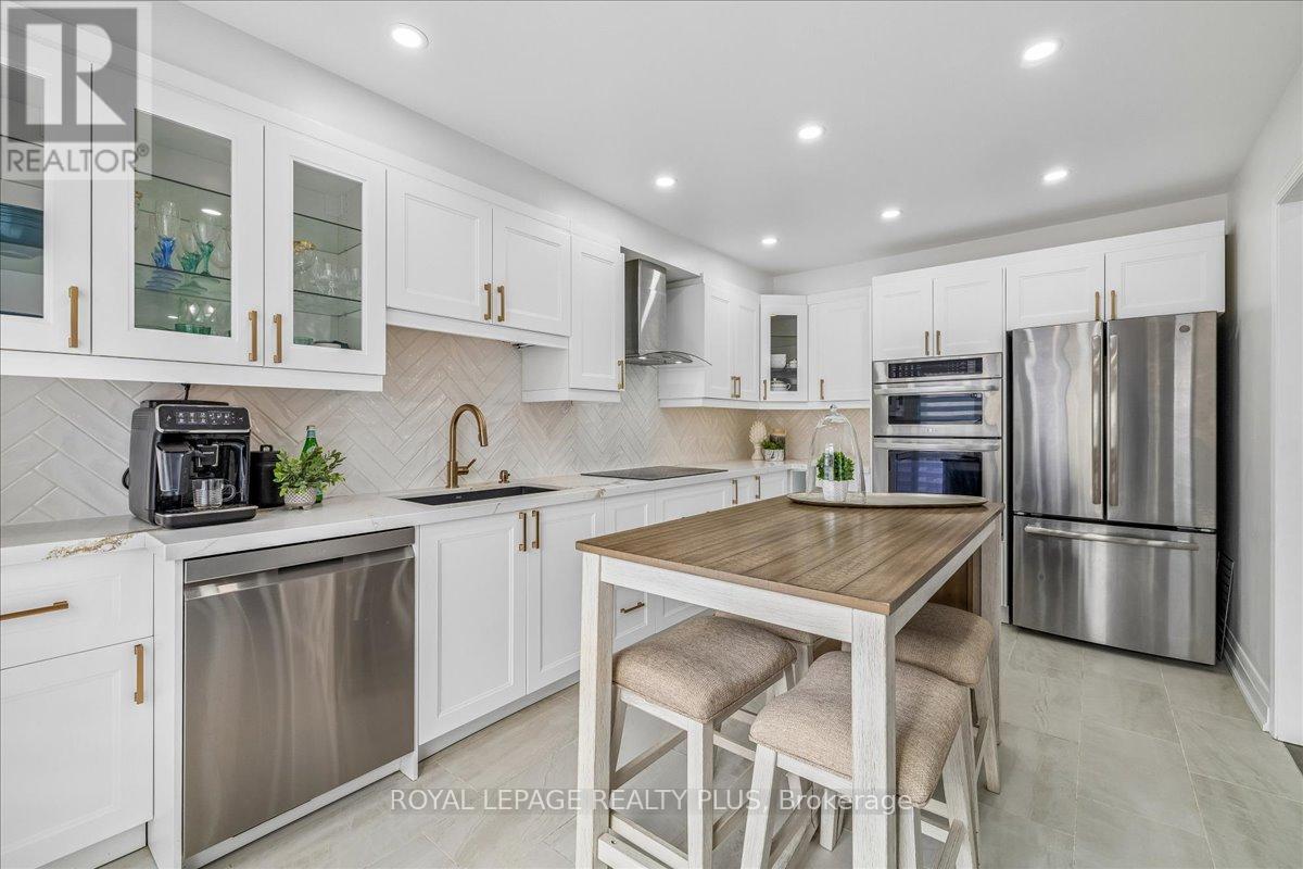 858 Shepherd Place, Milton, Ontario  L9T 6L8 - Photo 18 - W13461364