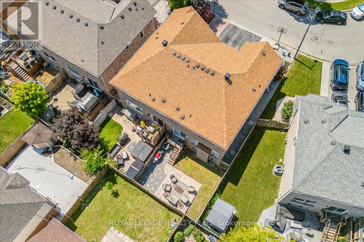 858 Shepherd Place, Milton, Ontario  L9T 6L8 - Photo 44 - W13461364