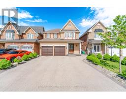 11 TIMBERWOLF ROAD, Brampton, Ontario