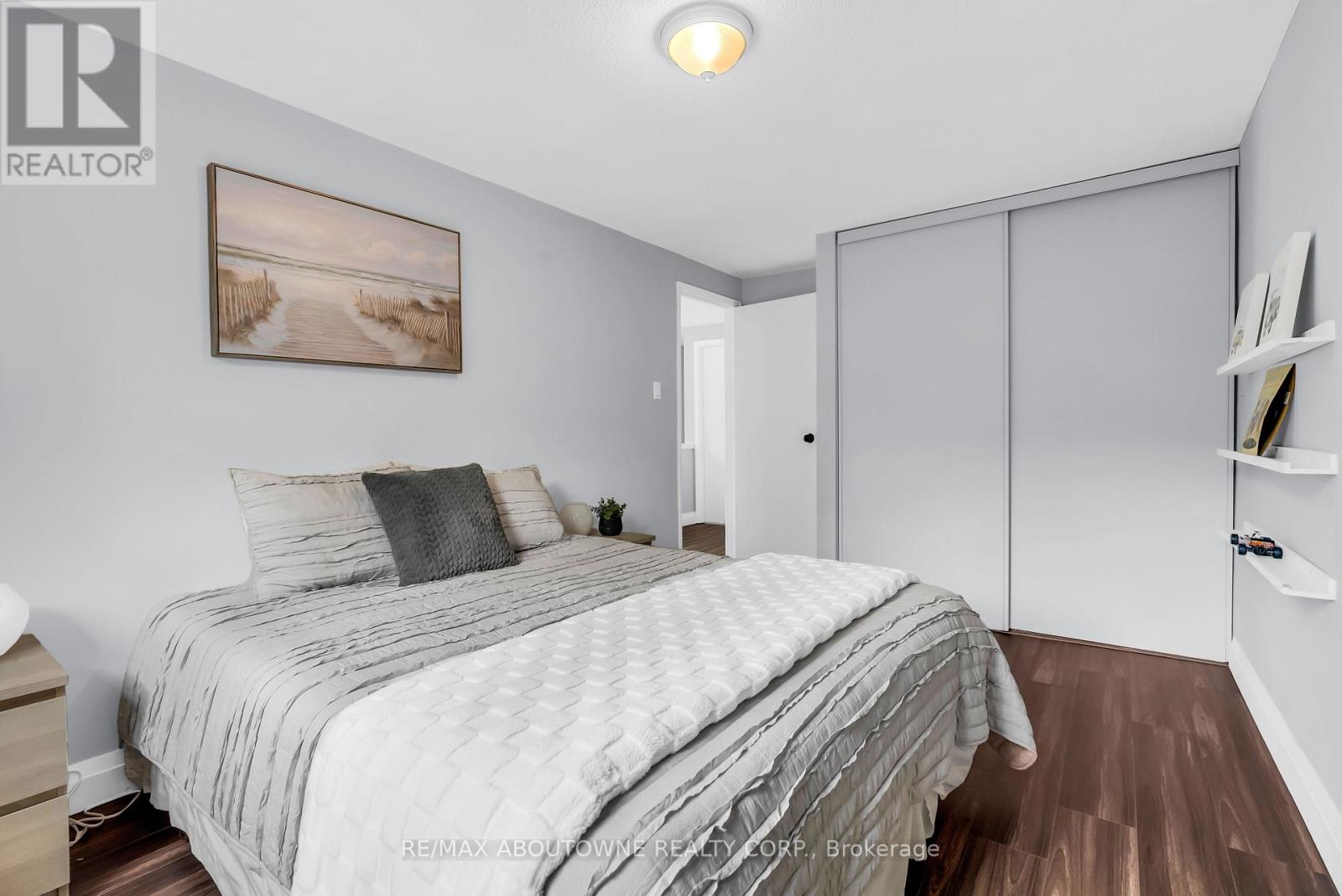 2260 Manchester Drive, Burlington, Ontario  L7P 3W2 - Photo 28 - W13461430