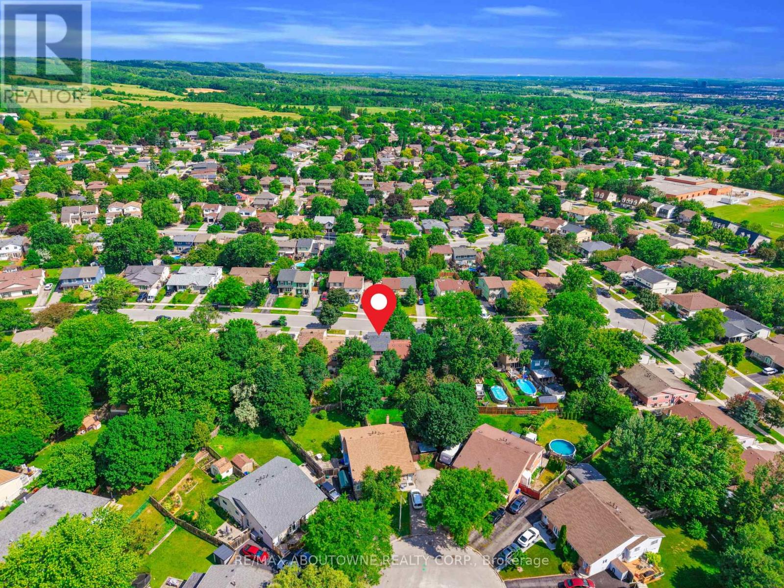 2260 Manchester Drive, Burlington, Ontario  L7P 3W2 - Photo 46 - W13461430