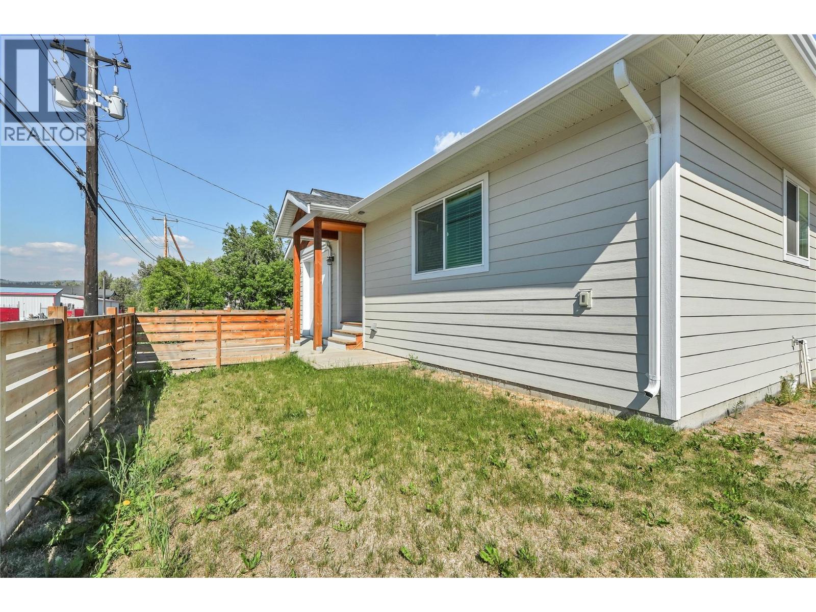272 Burton Avenue, Princeton, British Columbia  V0X 1W0 - Photo 8 - 10376155