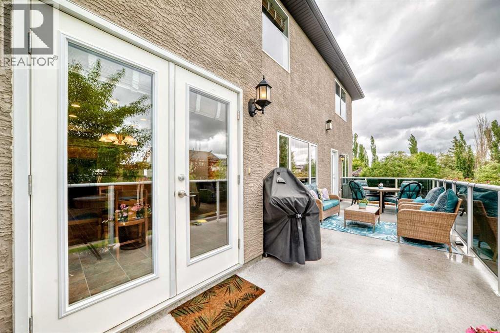 147 Oakmere Green, Chestermere, Alberta  T1X 1N4 - Photo 40 - A2314840