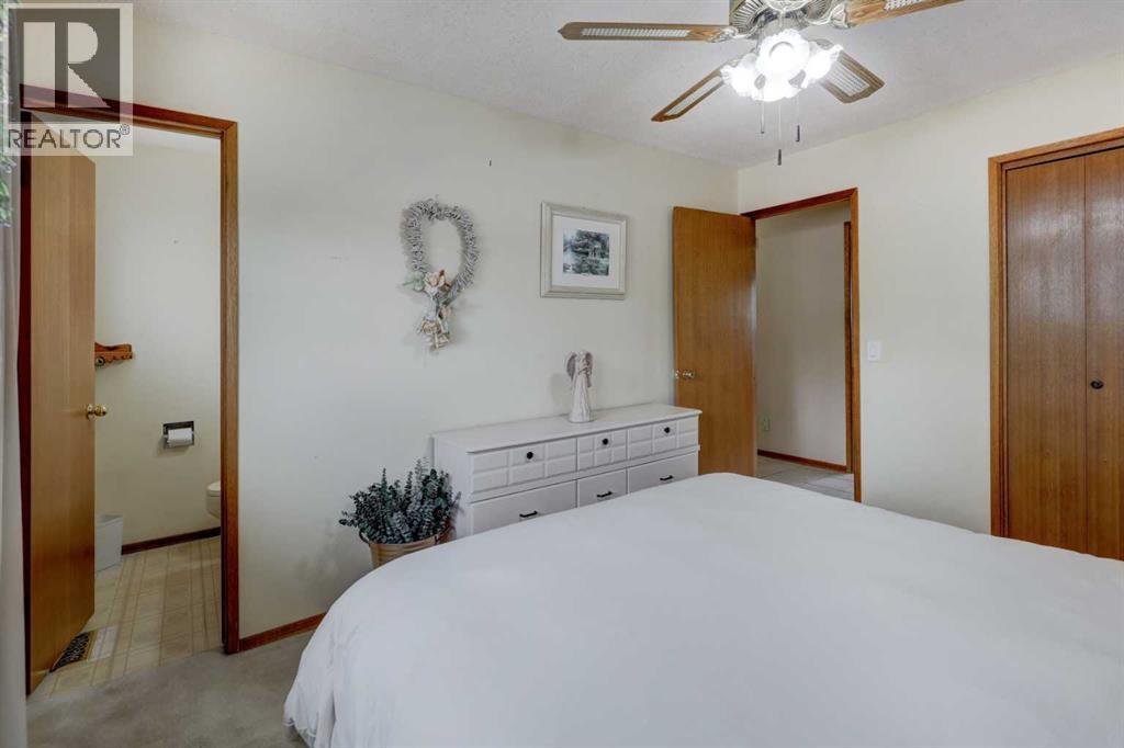 3444 Temple Way Ne, Calgary, Alberta  T1Y 3B7 - Photo 12 - A2317581