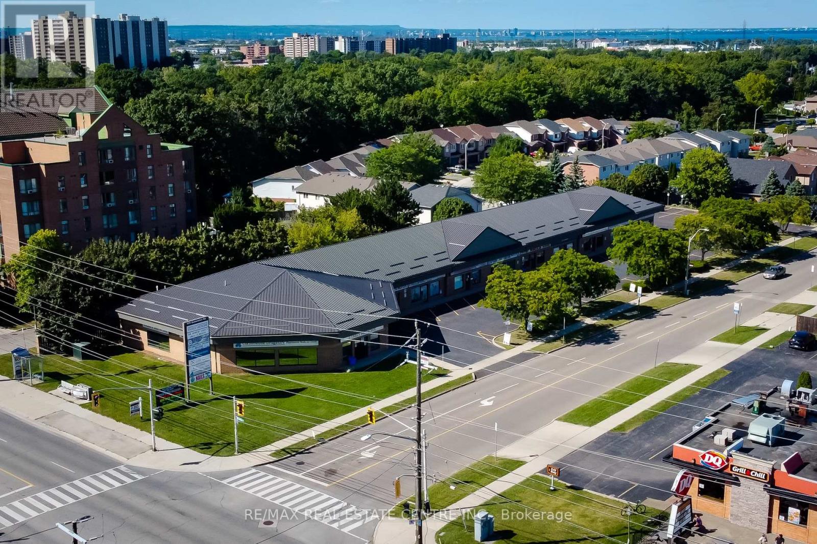 5 - 975 QUEENSTON ROAD, Hamilton, Ontario