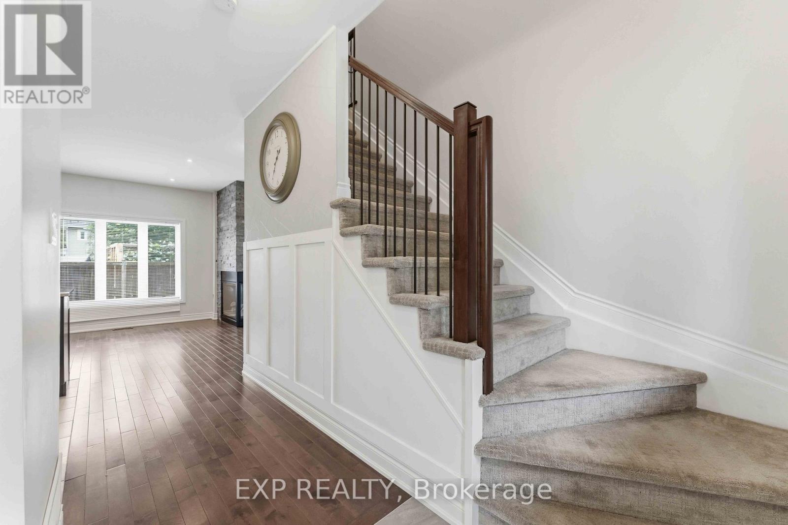 979 Admiral Avenue, Ottawa, Ontario  K1Z 6L8 - Photo 3 - X13461494