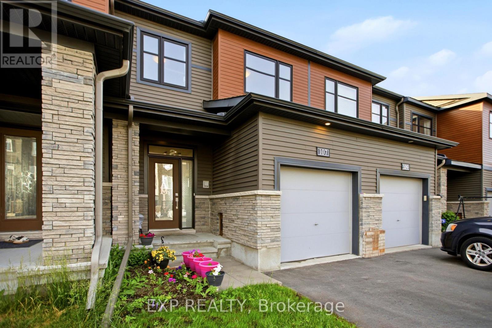 107 Teelin Circle, Ottawa, Ontario  K2J 6T8 - Photo 3 - X13461548