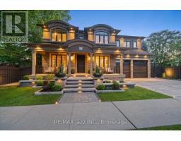 82 BRIDLEWOOD BOULEVARD, Whitby, Ontario