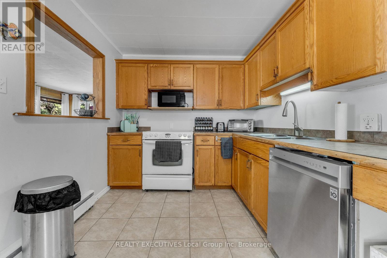 917 Lakeshore Drive, North Bay, Ontario  P1A 2H1 - Photo 9 - X13461498