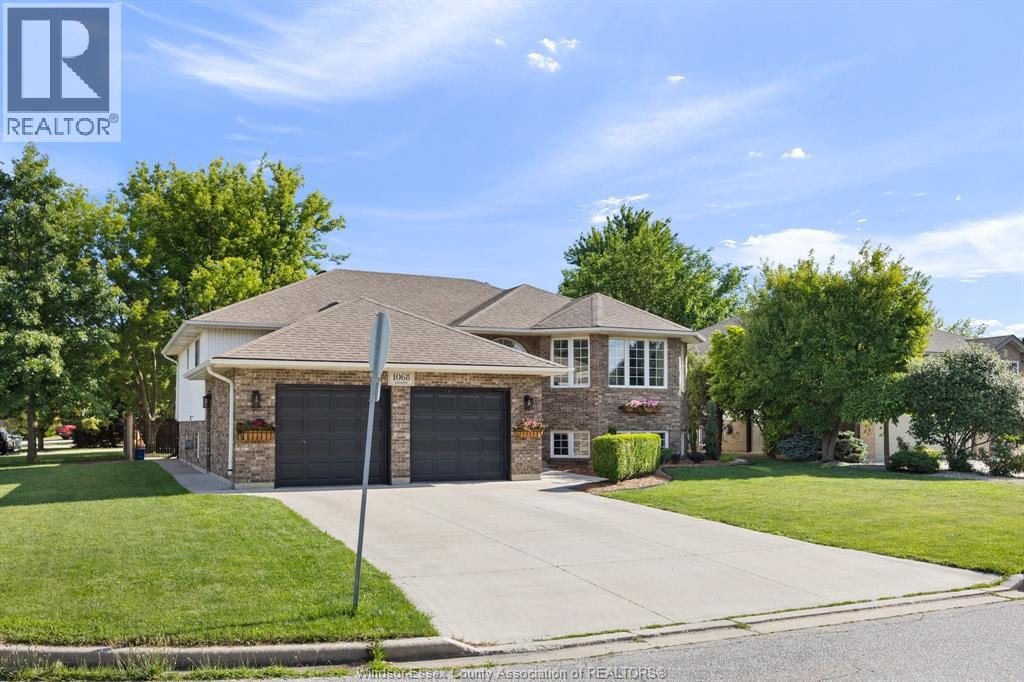 1068 Socrates Crescent, Windsor, Ontario  N9G 2N9 - Photo 2 - 26014503