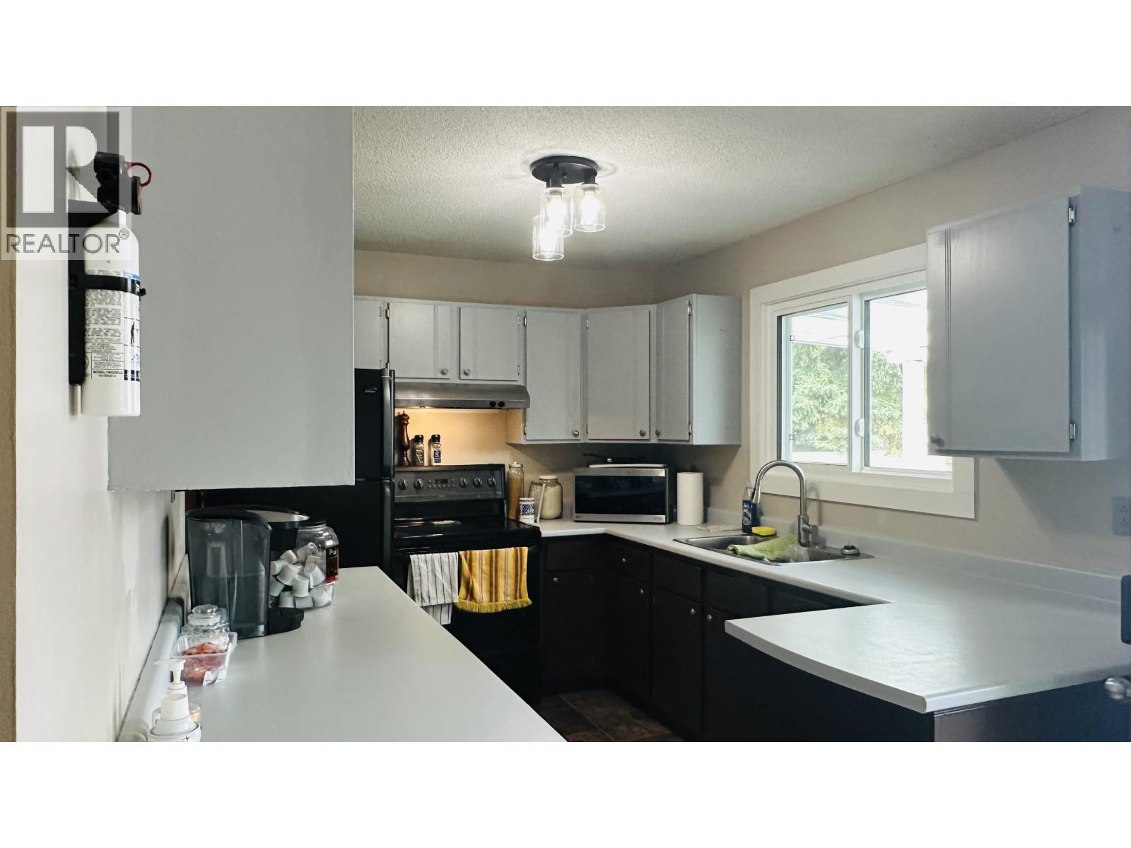 7656 Lemoyne Place, Prince George, British Columbia  V2N 3A7 - Photo 7 - R3137406
