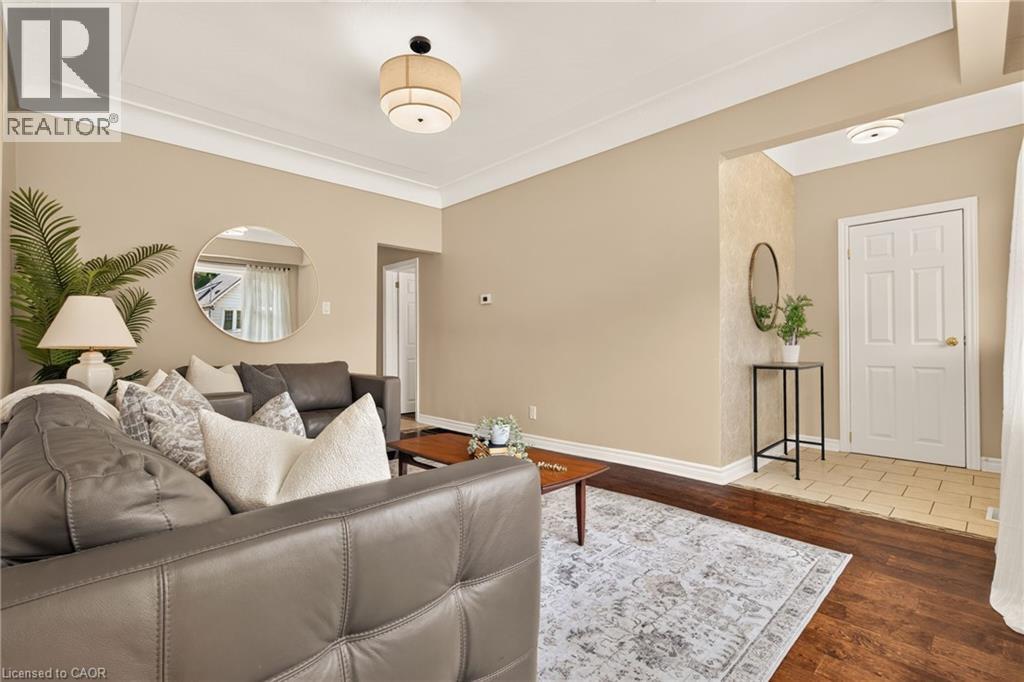 277 Normanhurst Avenue, Hamilton, Ontario  L8H 5N3 - Photo 9 - 40841013