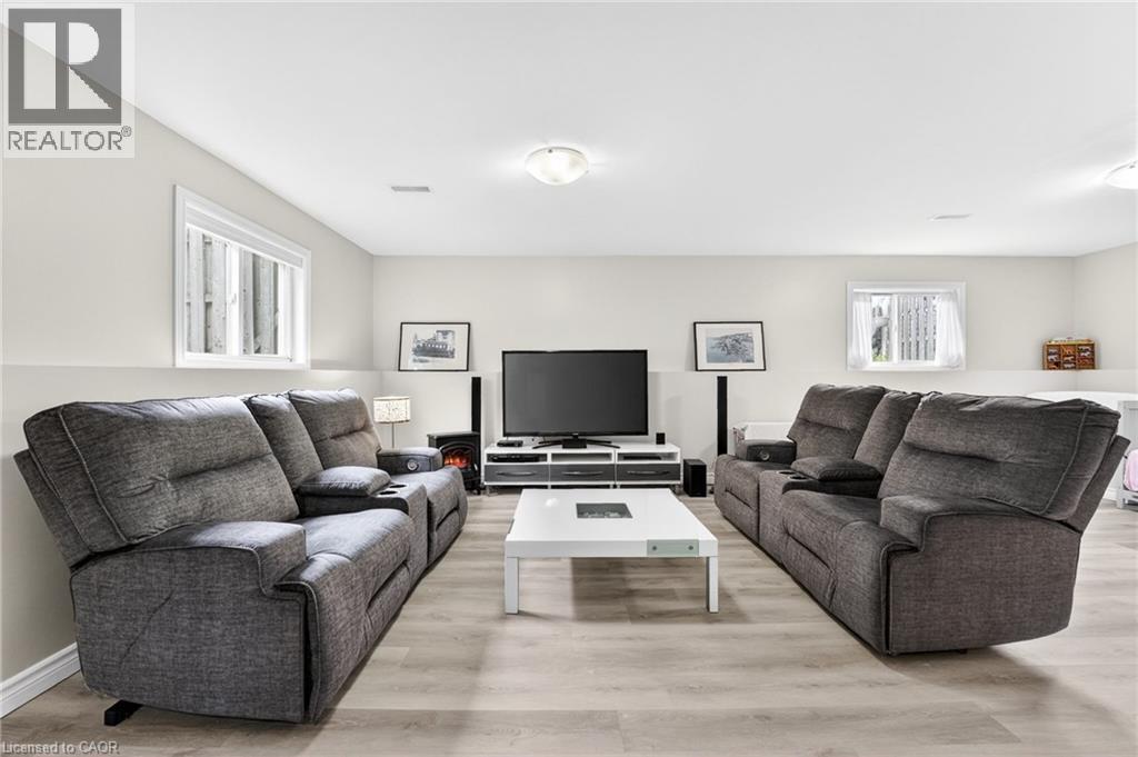 5524 Fraser Street, Niagara Falls, Ontario  L2E 3C9 - Photo 28 - 40839813