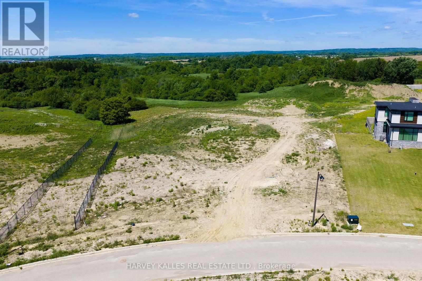 24 Sugarbush Court, Halton Hills, Ontario  L7G 4S7 - Photo 15 - W13455350