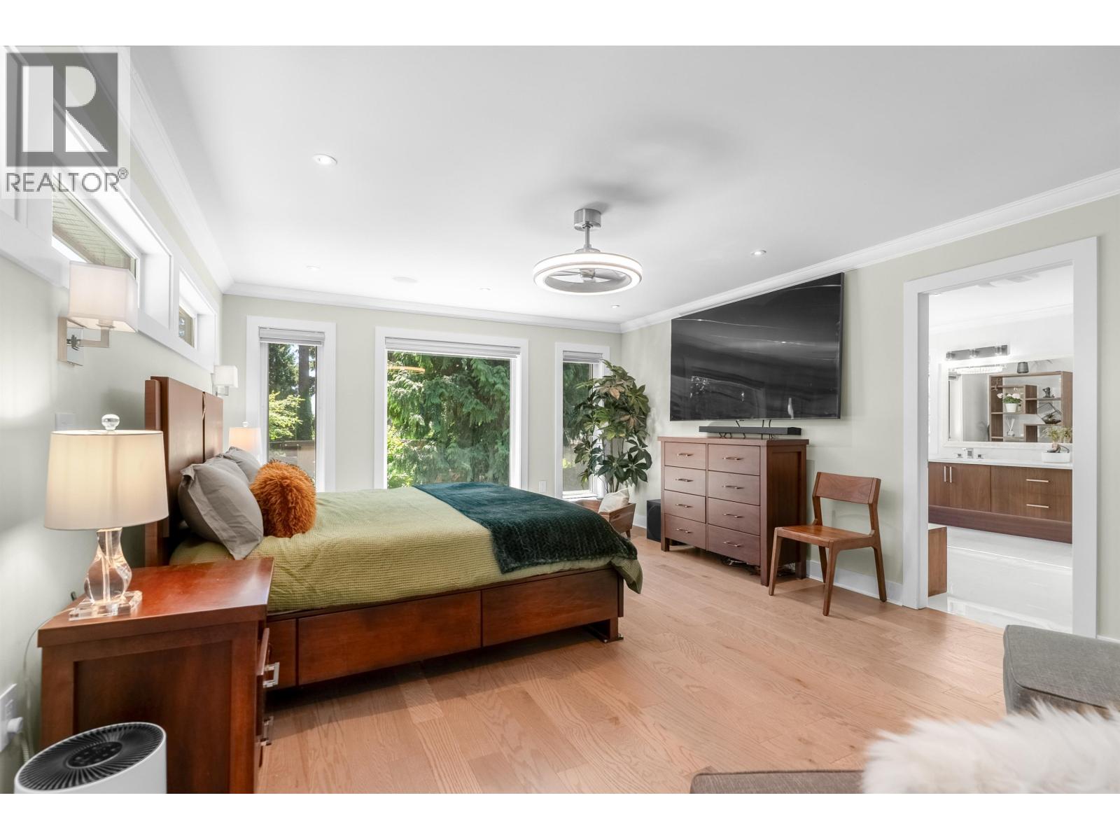 693 E Osborne Road, North Vancouver, British Columbia  V7N 1M8 - Photo 22 - R3136468