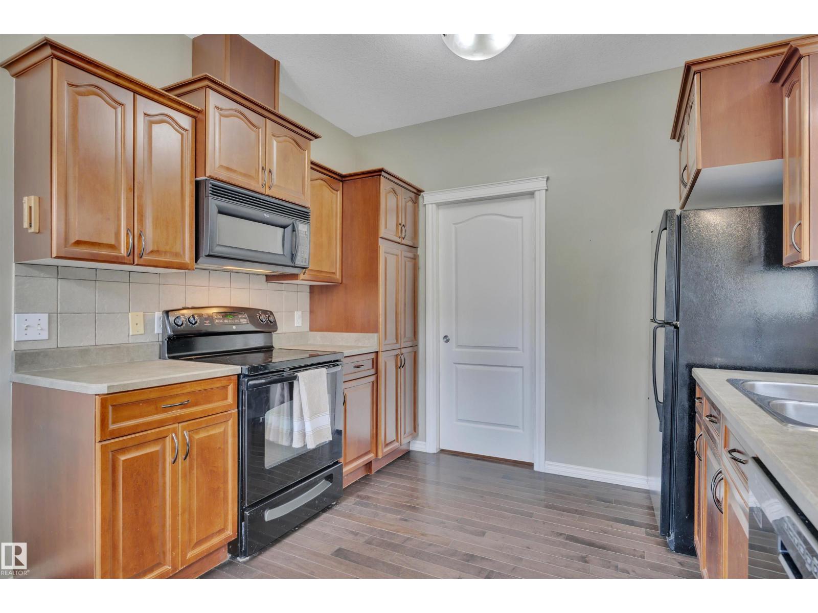11520 11 Av SW, Edmonton, Alberta  T6W 1W7 - Photo 8 - E4494320