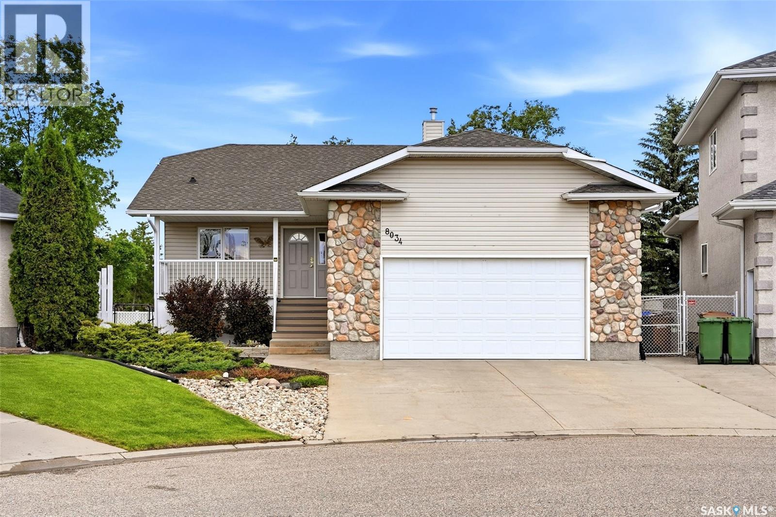 8034 Knox Place, Regina, Saskatchewan  S4Y 1G5 - Photo 1 - SK039749