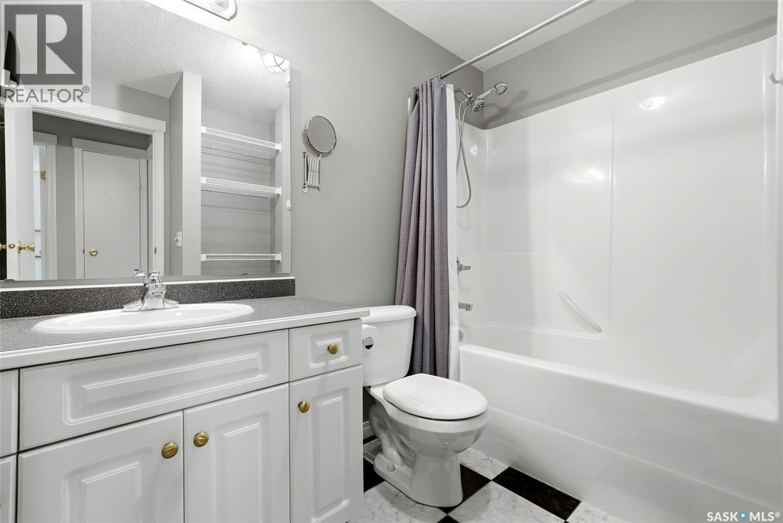8034 Knox Place, Regina, Saskatchewan  S4Y 1G5 - Photo 28 - SK039749
