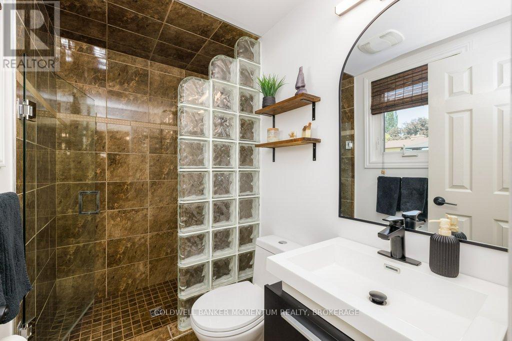 11 Kenmore Crescent, St. Catharines, Ontario  L2N 4S4 - Photo 21 - X13460832