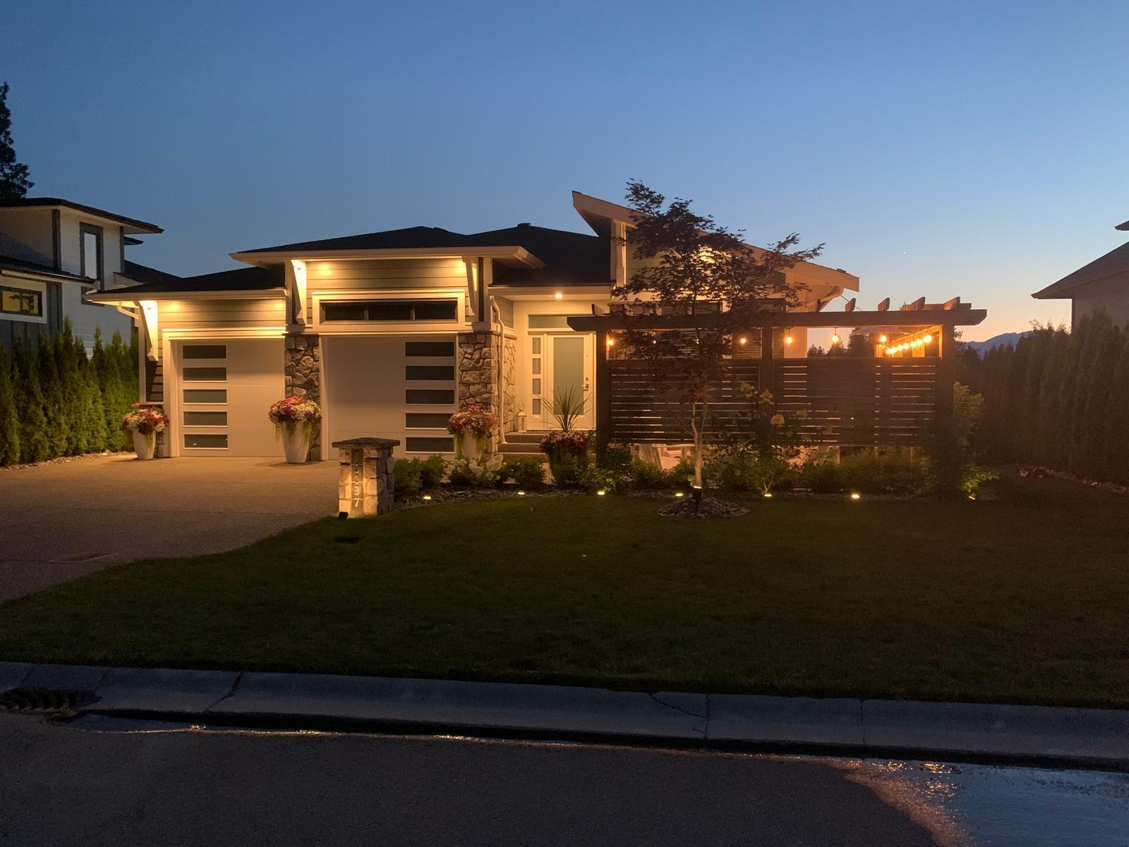 10037 MAGNOLIA PLACE|Rosedale Chilliwack British Columbia Canada V0X1X1 2