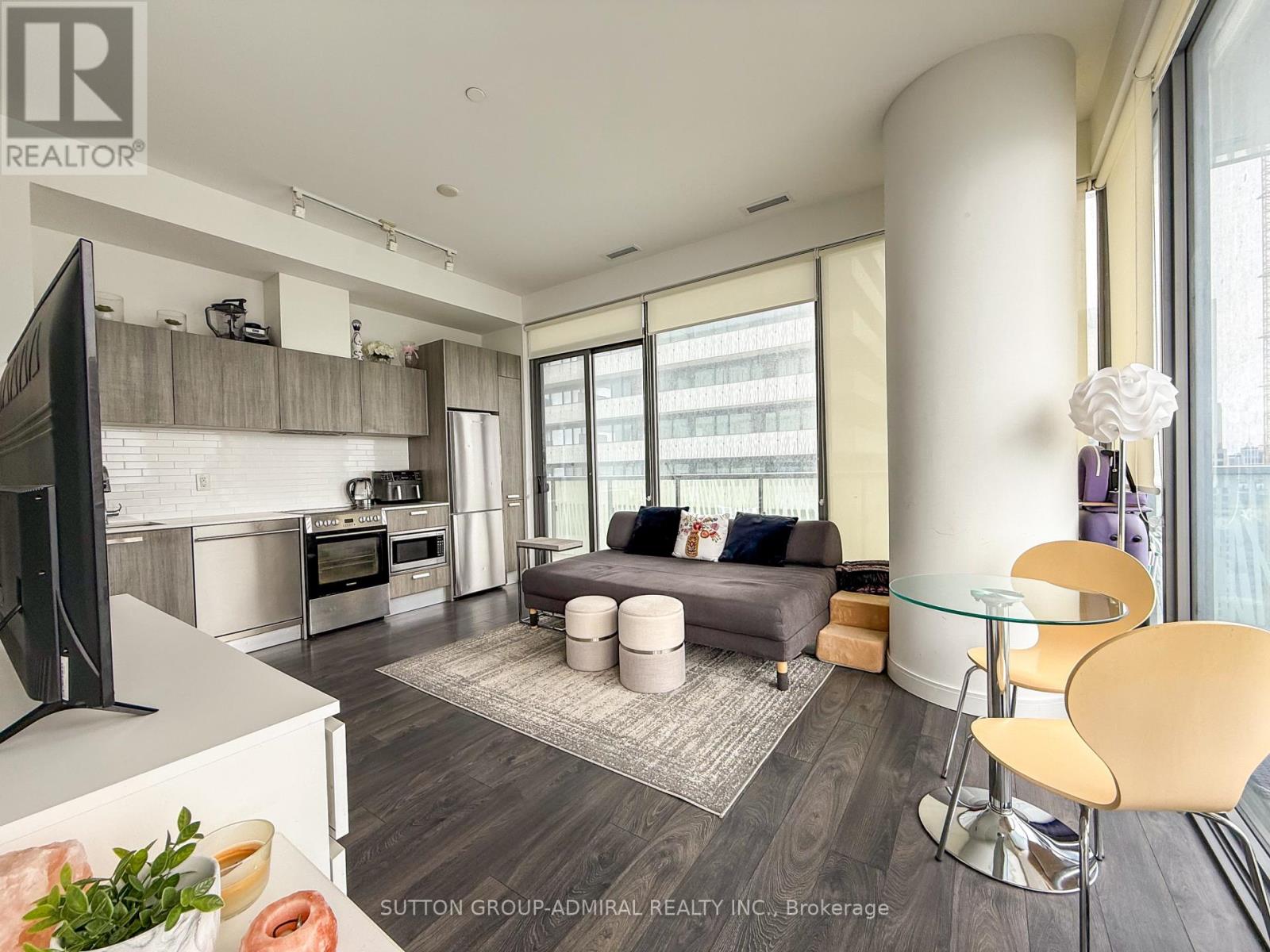 3009 - 50 Charles Street E, Toronto, Ontario  M4Y 1T1 - Photo 3 - C13460390