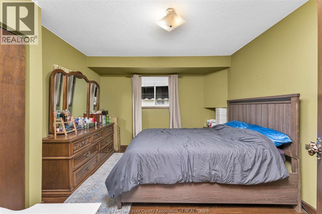 3230 Forest Glade, Windsor, Ontario N8R 1X3 - Photo 14 - 26014509