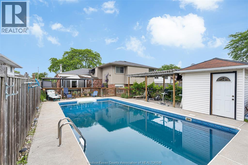 3230 Forest Glade, Windsor, Ontario N8R 1X3 - Photo 36 - 26014509