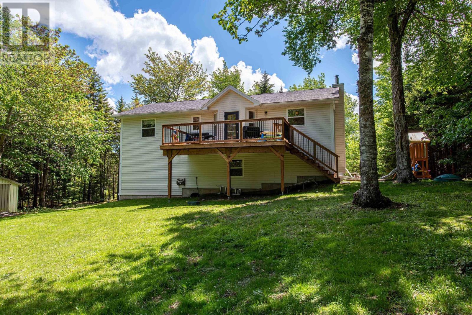 90 Leeward Avenue, Hammonds Plains, Nova Scotia  B3Z 1K1 - Photo 40 - 202614757