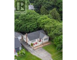 938 KING ROAD, Burlington, Ontario
