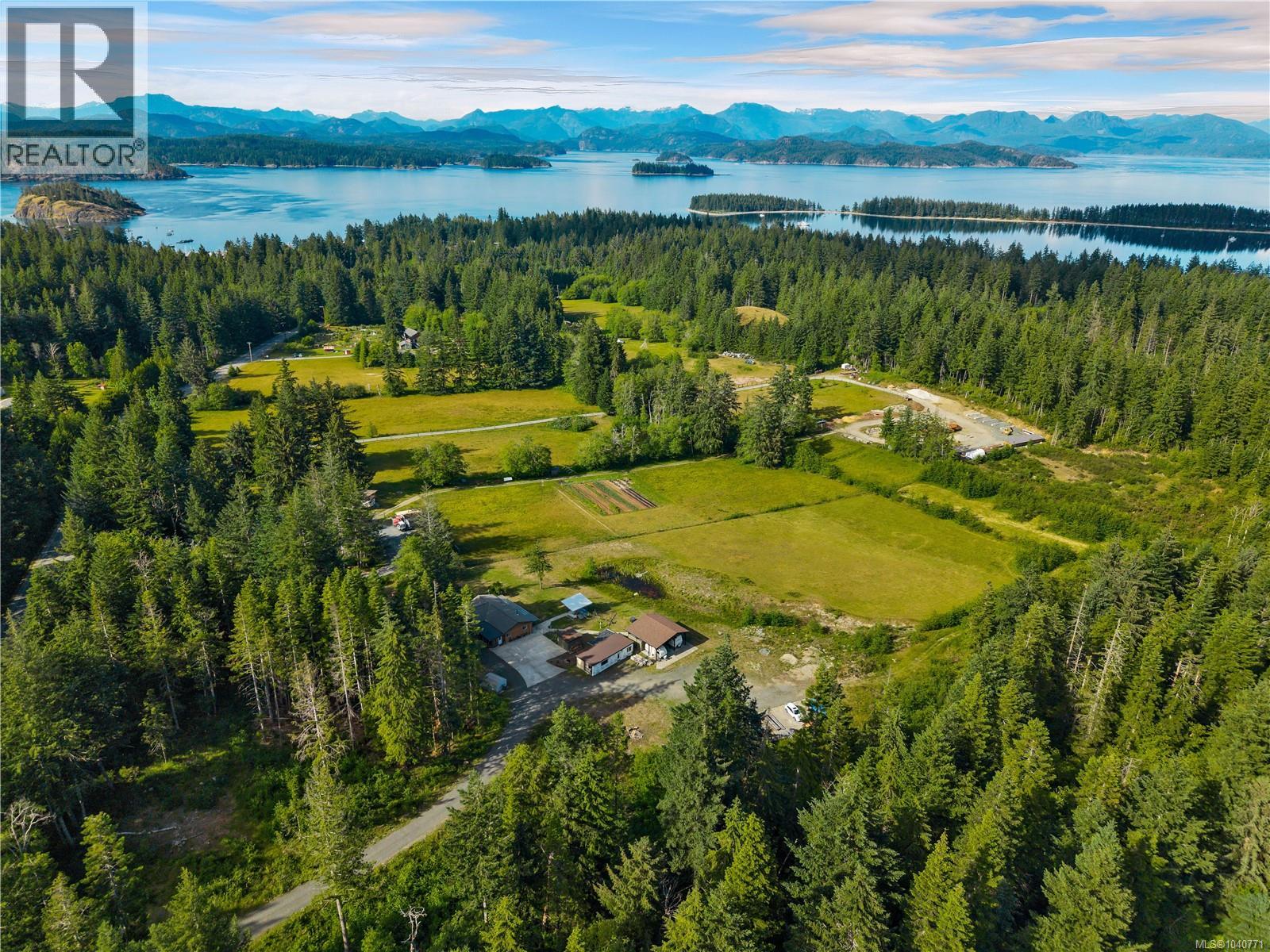 1396 West Rd, Quadra Island, British Columbia  V0P 1H0 - Photo 3 - 1040771