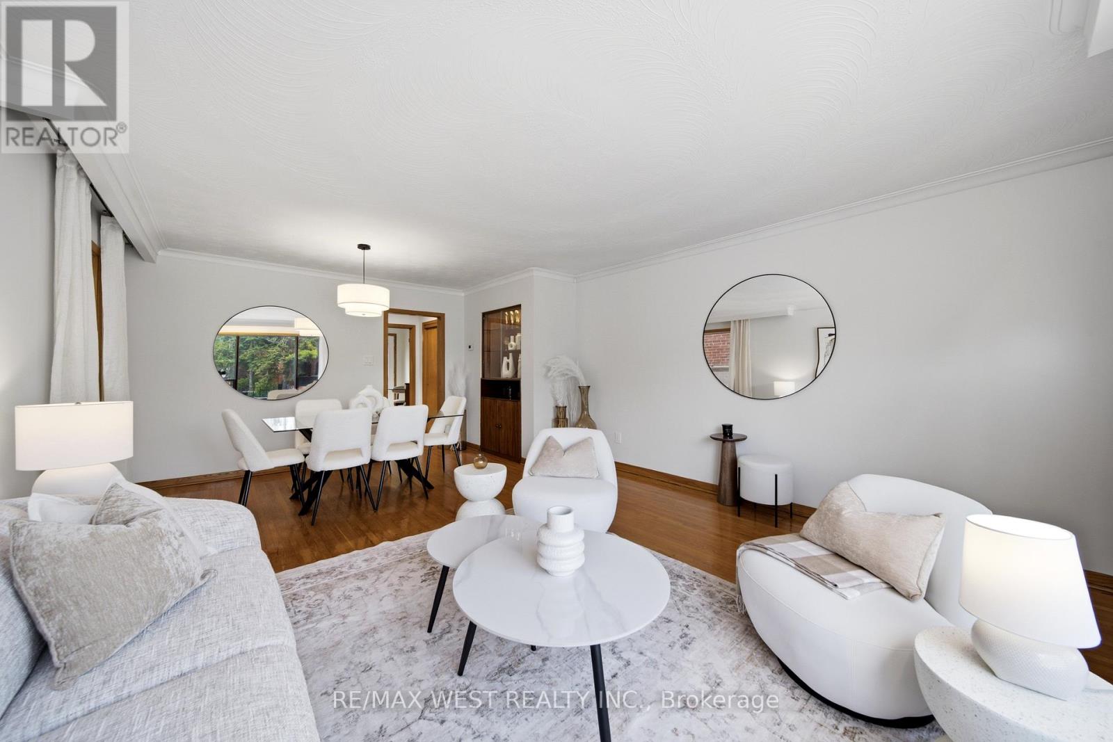 167 Tyrrel Avenue, Toronto, Ontario  M6G 2G6 - Photo 3 - C13461568
