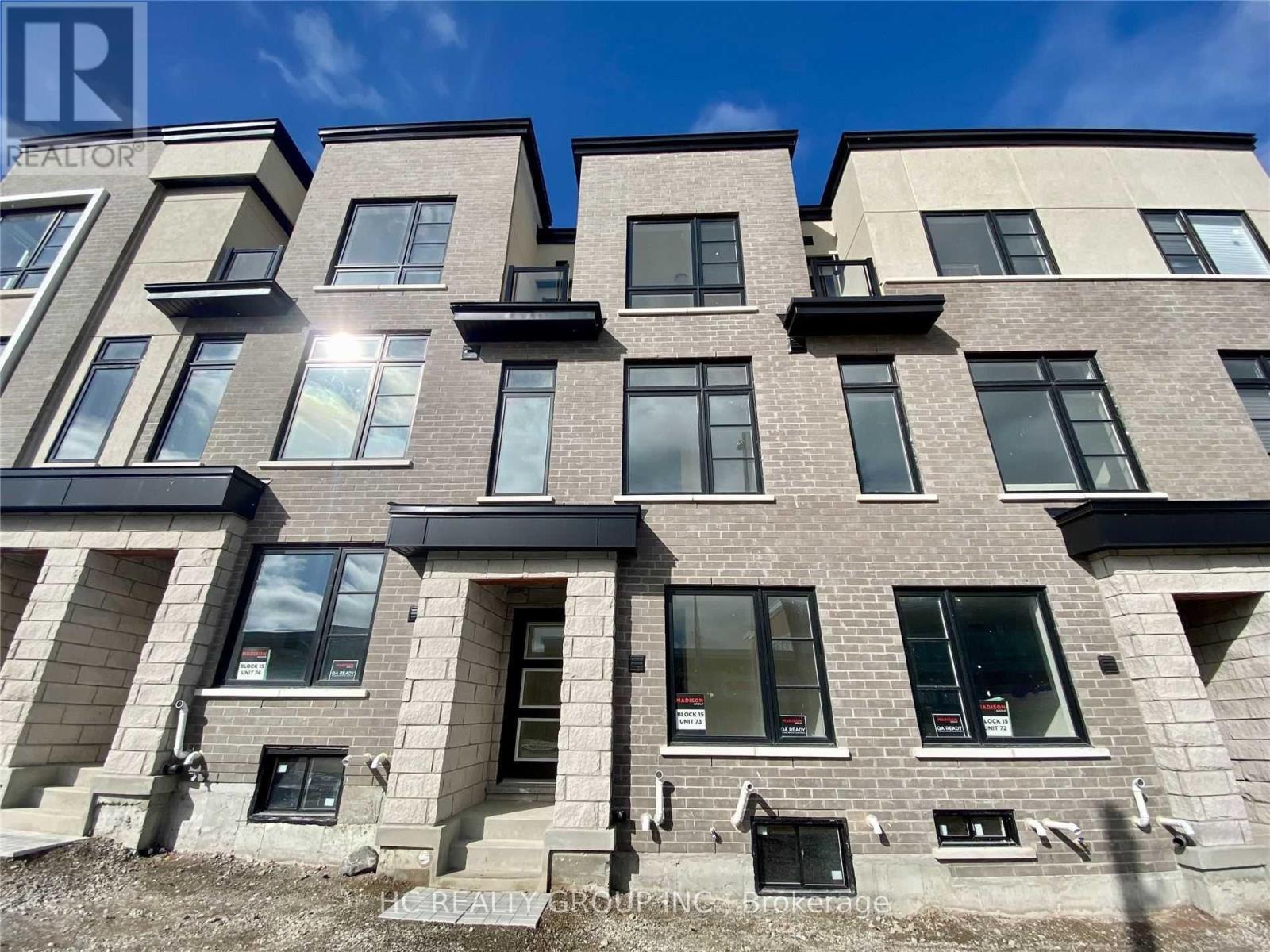 2578 CASTLEGATE CROSSING, Pickering, Ontario