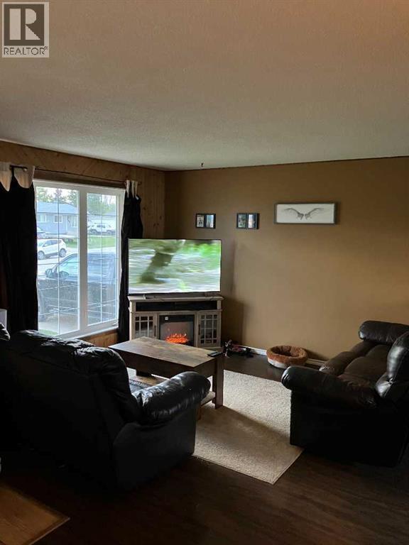 519 5 Avenue, Fox Creek, Alberta  T0H 1P0 - Photo 6 - A2314235