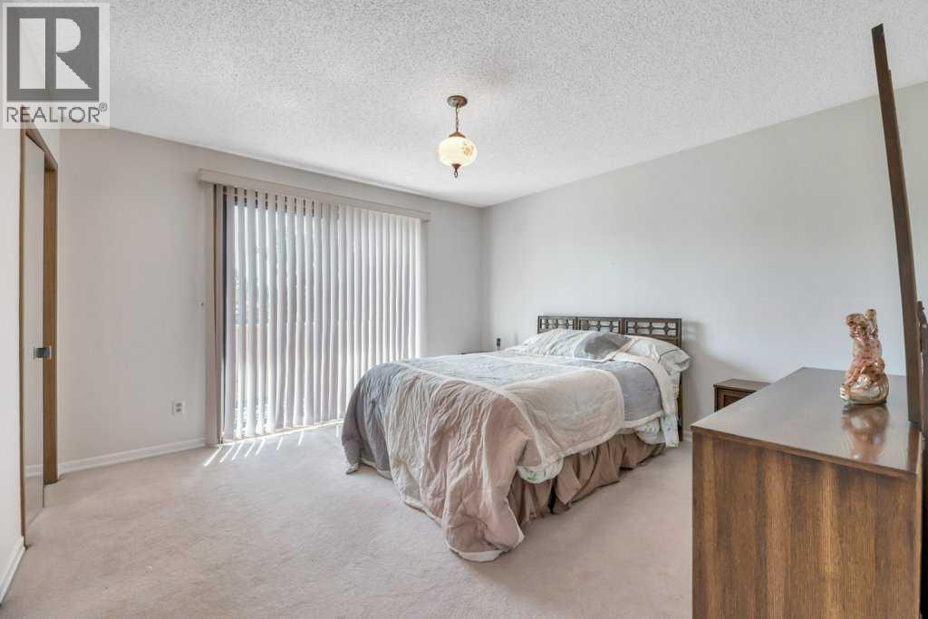 77 Edgewood Rise Nw, Calgary, Alberta  T3A 2T6 - Photo 31 - A2281057