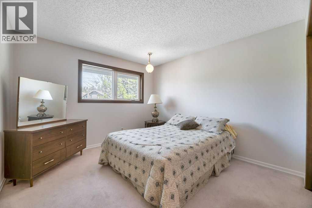 77 Edgewood Rise Nw, Calgary, Alberta  T3A 2T6 - Photo 37 - A2281057