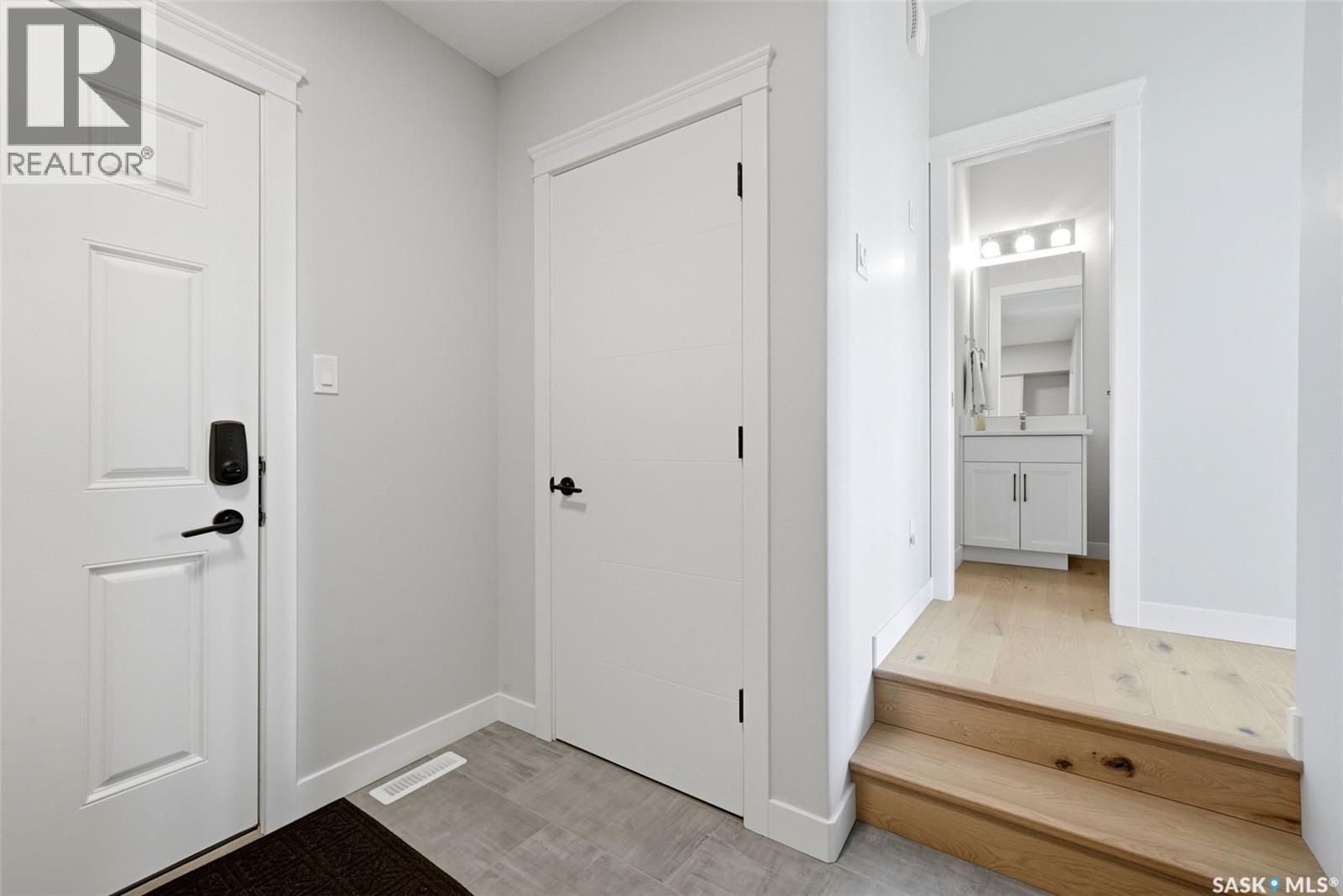 408 Hillside Drive, Pilot Butte, Saskatchewan  S0G 3Z0 - Photo 19 - SK039721