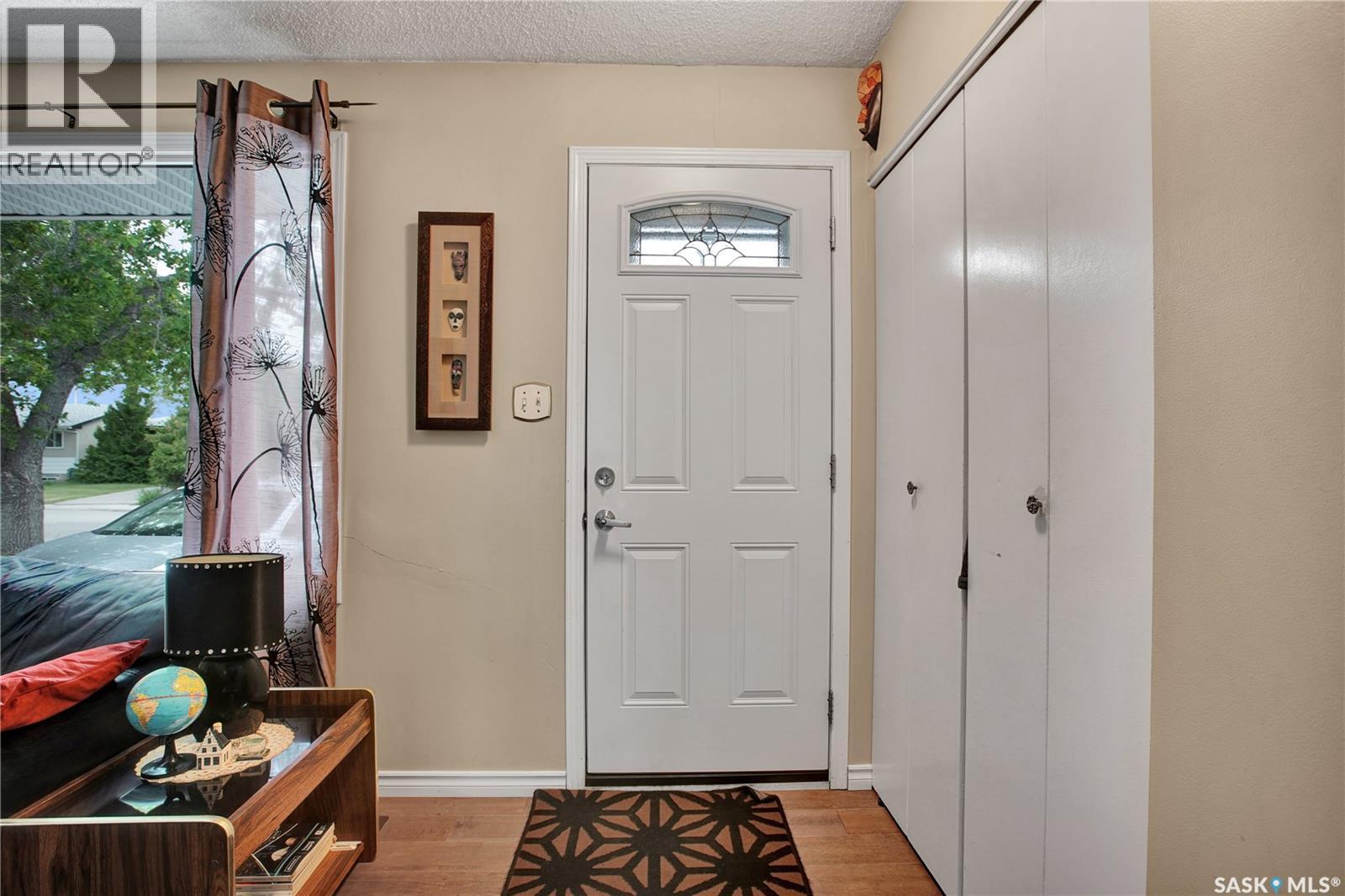 84 Rita Crescent, Saskatoon, Saskatchewan  S7N 2L5 - Photo 2 - SK039889