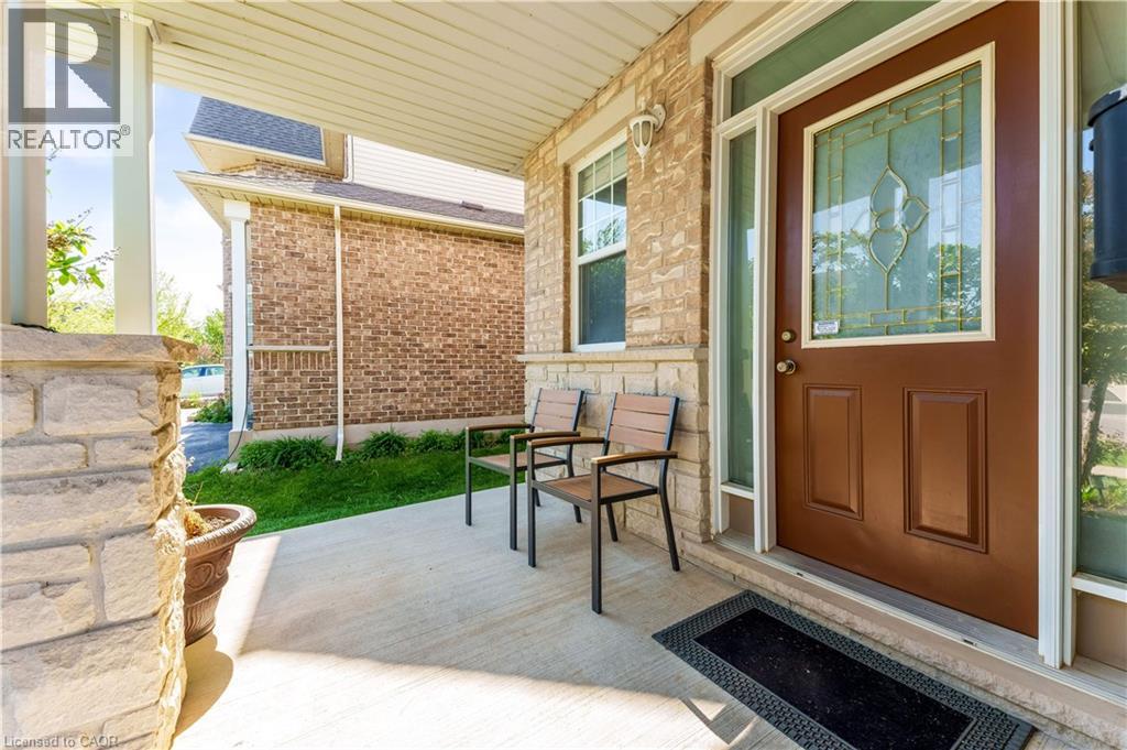 27 Tremaine Drive, Kitchener, Ontario  N2A 4L9 - Photo 3 - 40840965