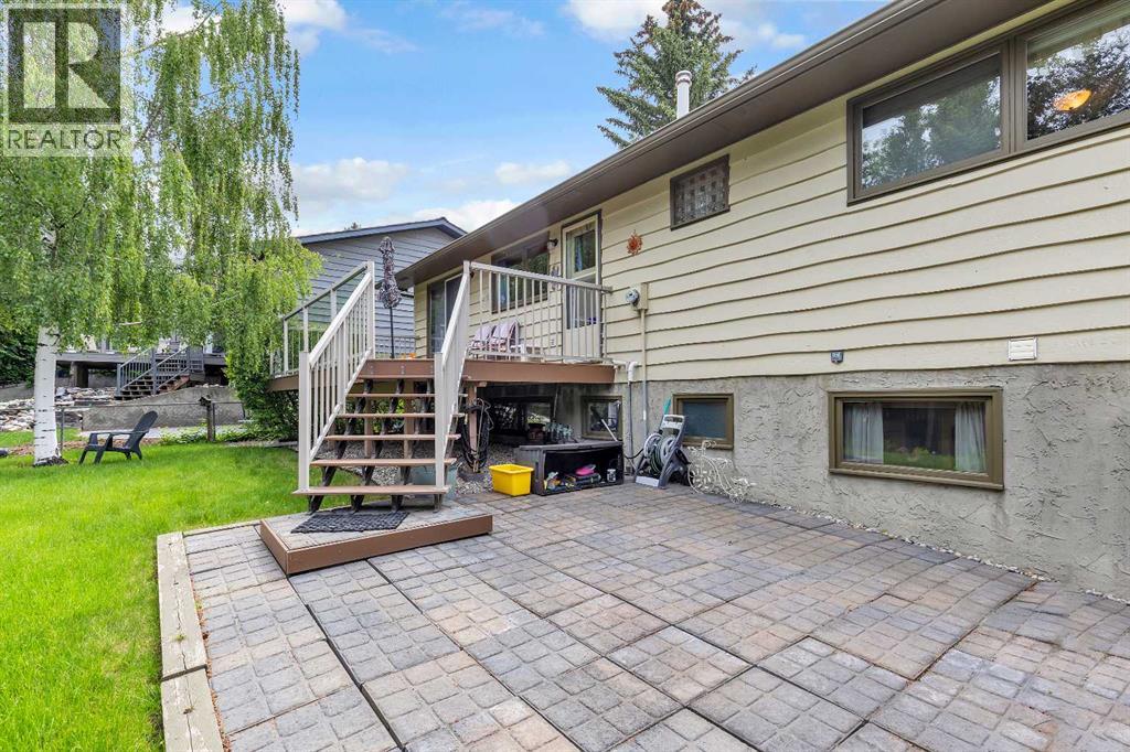 4115 Edgemont Hill NW, Calgary, Alberta  T3A 2L3 - Photo 38 - A2321628