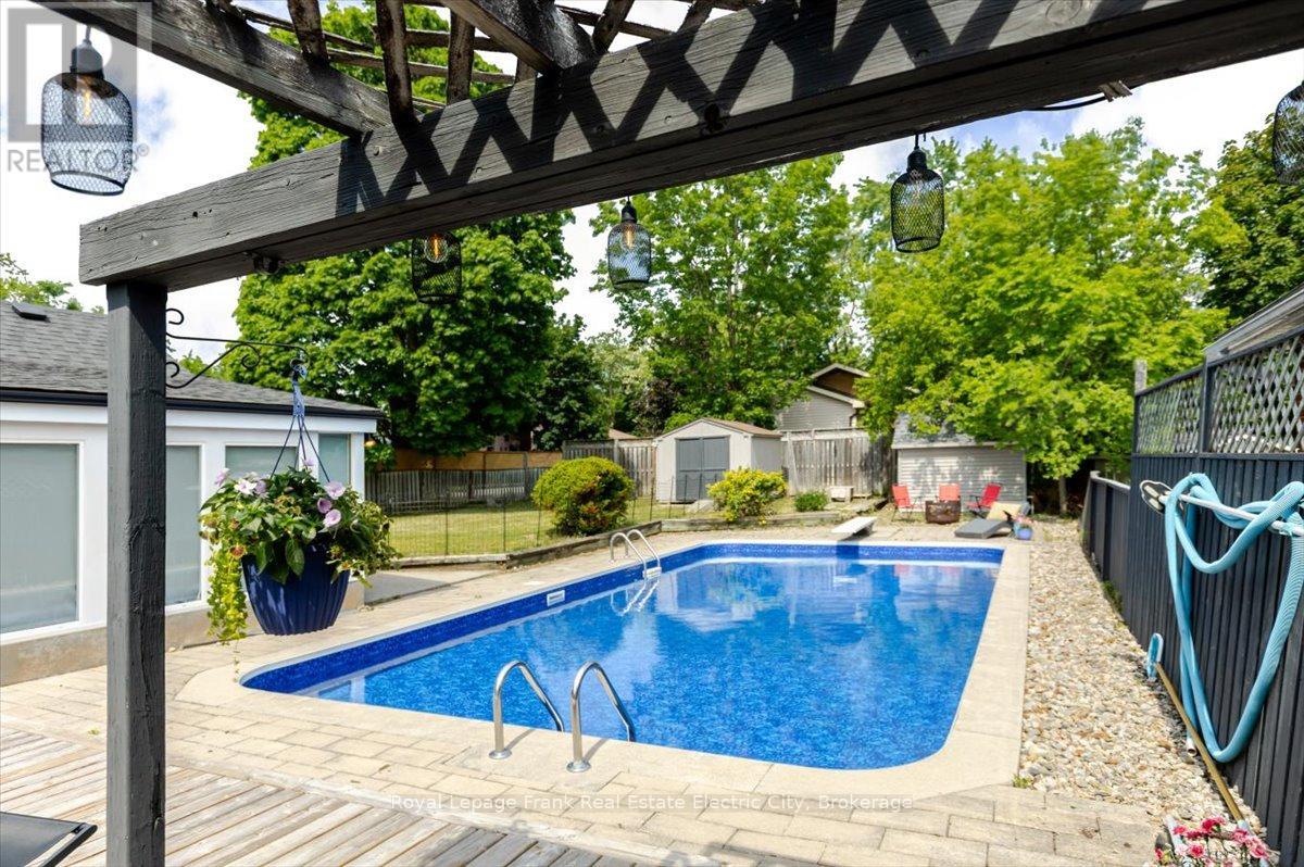 700 Trent Street, Peterborough, Ontario  K9H 2E4 - Photo 37 - X13461820