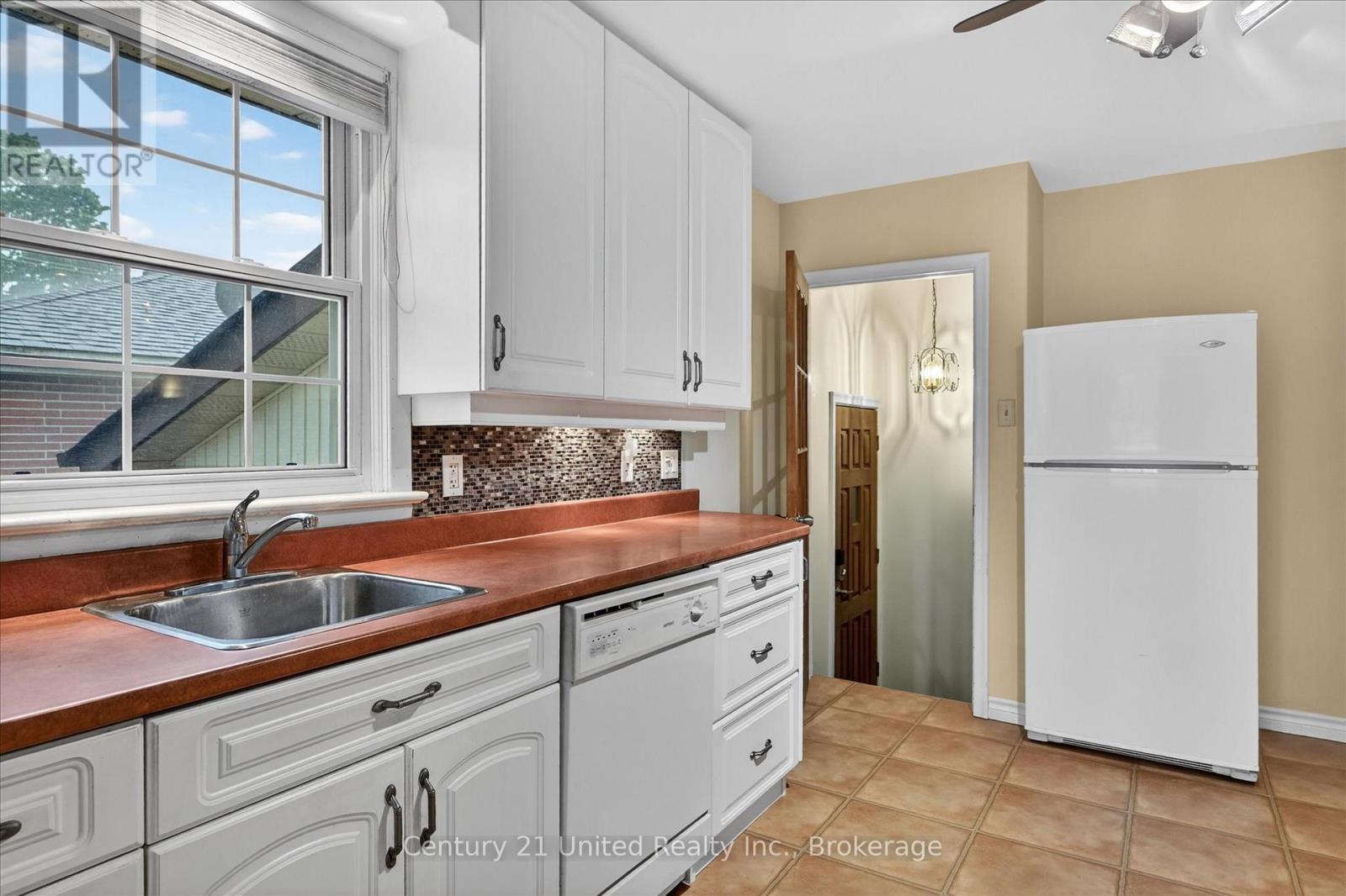 879 Birch Avenue, Peterborough, Ontario  K9H 6G7 - Photo 12 - X13462034